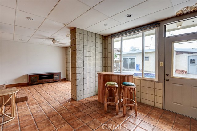 Detail Gallery Image 6 of 16 For 222 Avenue D, Redondo Beach,  CA 90277 - 3 Beds | 2/1 Baths