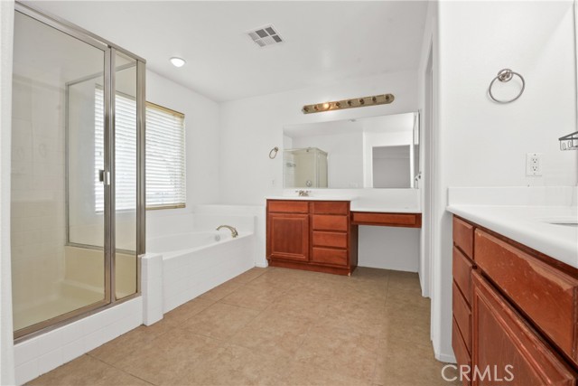 Detail Gallery Image 14 of 24 For 12209 Saxon Dr, Rancho Cucamonga,  CA 91739 - 4 Beds | 3 Baths