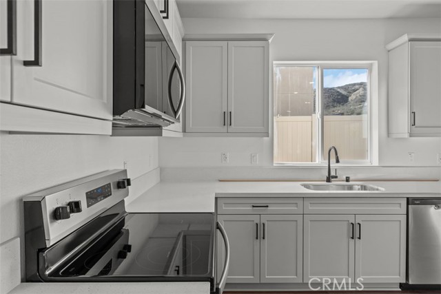 1213 Butterfly Way, Banning CA: https://media.crmls.org/medias/3d0a5978-66a6-48ba-9d64-7a44144919d6.jpg