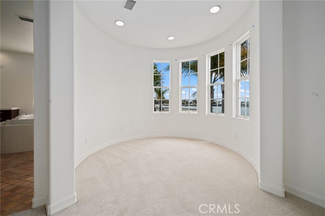 5972 Spinnaker Bay Drive, Long Beach CA: https://media.crmls.org/medias/3d0a7b18-a8c3-4edf-924d-03e9eb60c934.jpg