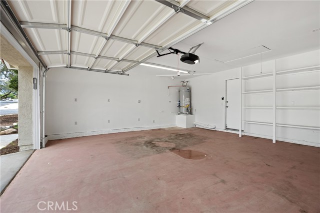 1348 Sandia Street, Corona CA: https://media.crmls.org/medias/3d0ac3c0-c3e4-402e-8112-485863dc64f1.jpg