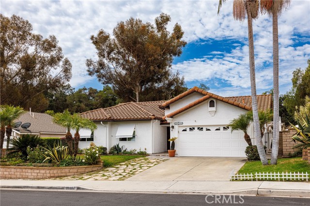 26602 Via Noveno, Mission Viejo CA: https://media.crmls.org/medias/3d0ace49-19ed-413c-8d90-9f2d683231f5.jpg