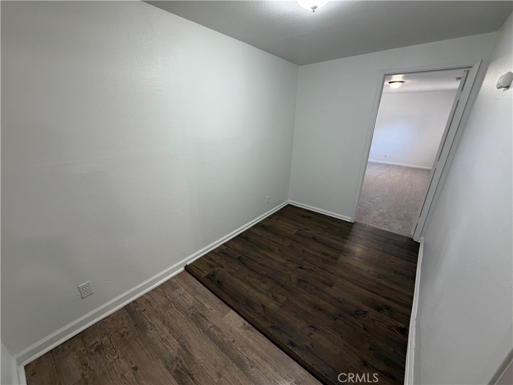 https://media.crmls.org/medias/3d0ad2e7-0f50-4709-a9c2-97cae066e829.jpg?preset=X-Large