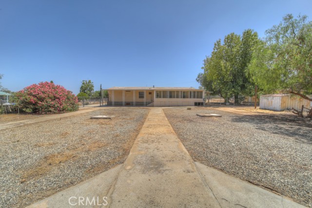 25680 Troy Lane, Menifee CA: https://media.crmls.org/medias/3d0ad3cc-8c72-4371-b116-f1ddb6aa3f2e.jpg
