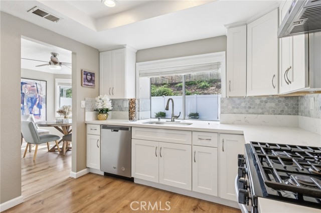 Detail Gallery Image 11 of 28 For 15413 Oak Grove Ct, Chino Hills,  CA 91709 - 3 Beds | 2/1 Baths