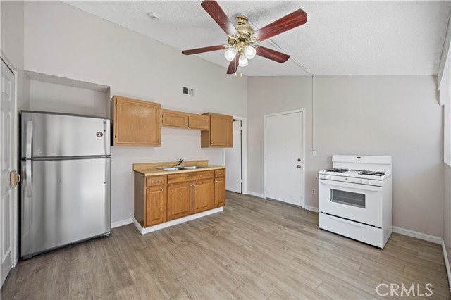 Detail Gallery Image 20 of 42 For 3447 Windsong St, Corona,  CA 92879 - 4 Beds | 2 Baths