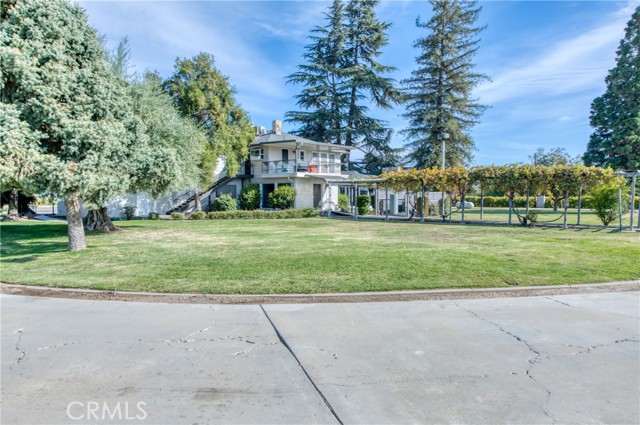 Detail Gallery Image 9 of 75 For 13155 W Shaw, Kerman,  CA 93630 - 5 Beds | 2 Baths