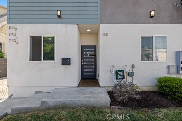 Detail Gallery Image 5 of 53 For 1143 Irolo St, Los Angeles,  CA 90006 - 12 Beds | 14 Baths