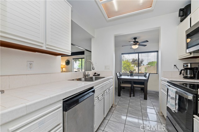 Detail Gallery Image 12 of 31 For 13104 Glen Ct #54,  Chino Hills,  CA 91709 - 2 Beds | 2/1 Baths