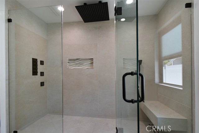 5531 Hermitage photo 28