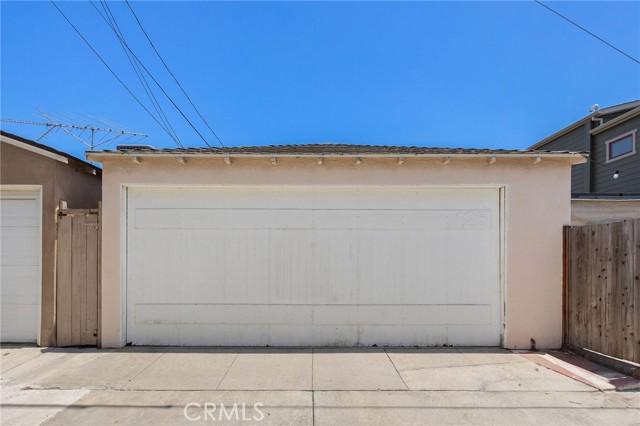 125 Siena Drive, Long Beach CA: https://media.crmls.org/medias/3d0e14ba-7cd9-4b67-bf43-618d28b21d9d.jpg