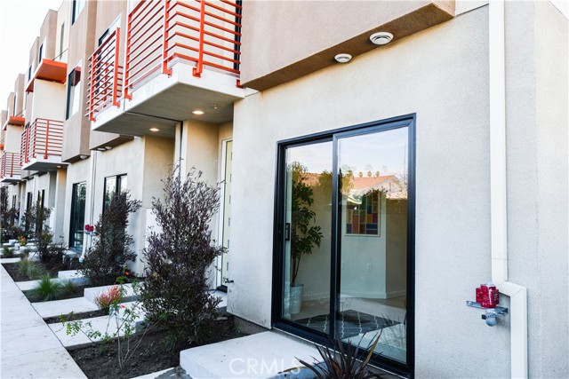 Detail Gallery Image 1 of 5 For 15828 S Villas Ln #2,  Gardena,  CA 90247 - 0 Beds | 1 Baths