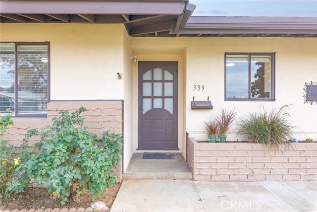 Detail Gallery Image 5 of 34 For 339 S Ash St, Redlands,  CA 92373 - 4 Beds | 2 Baths