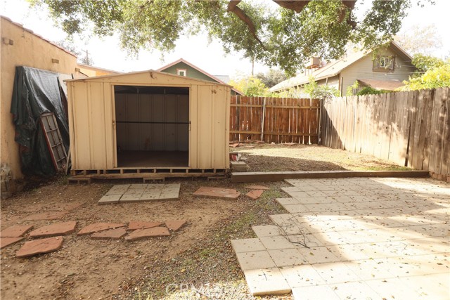 Detail Gallery Image 16 of 16 For 239 E Montana St, Pasadena,  CA 91104 - 2 Beds | 2 Baths