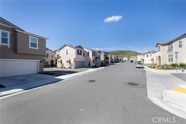 Detail Gallery Image 1 of 1 For 962 Helena, Lake Elsinore,  CA 92530 - 3 Beds | 2/1 Baths