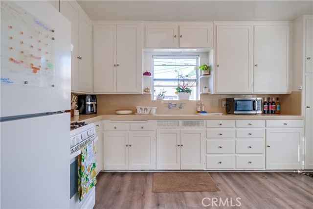 Detail Gallery Image 15 of 46 For 2709 E Van Buren, Long Beach,  CA 90810 - 2 Beds | 1 Baths