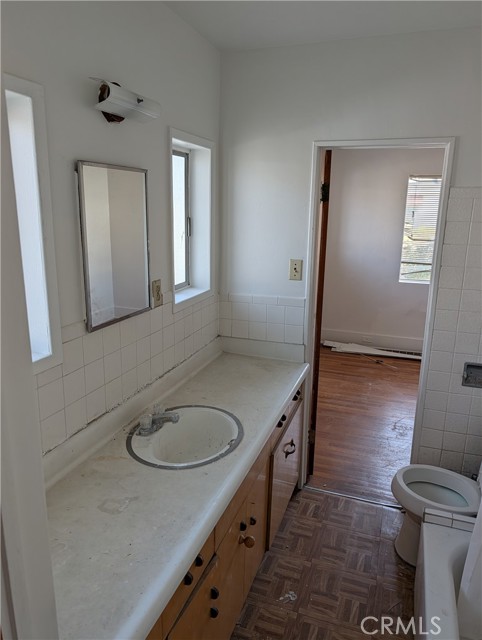 Detail Gallery Image 23 of 33 For 3342 Beswick St, Los Angeles,  CA 90023 - 3 Beds | 2 Baths