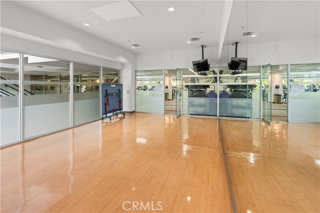 Detail Gallery Image 24 of 33 For 1234 Wilshire Bld #218,  Los Angeles,  CA 90017 - 1 Beds | 1 Baths