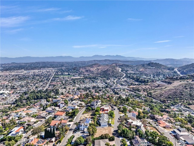 Detail Gallery Image 19 of 26 For 12661 Vista Panorama, Santa Ana,  CA 92705 - – Beds | – Baths
