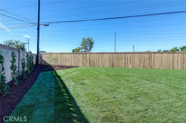 Detail Gallery Image 25 of 29 For 8652 Royer, Huntington Beach,  CA 92647 - 4 Beds | 2 Baths