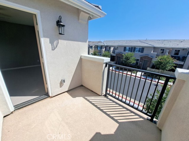 Detail Gallery Image 30 of 32 For 41987 Isadora #1402,  Murrieta,  CA 92562 - 2 Beds | 2/1 Baths