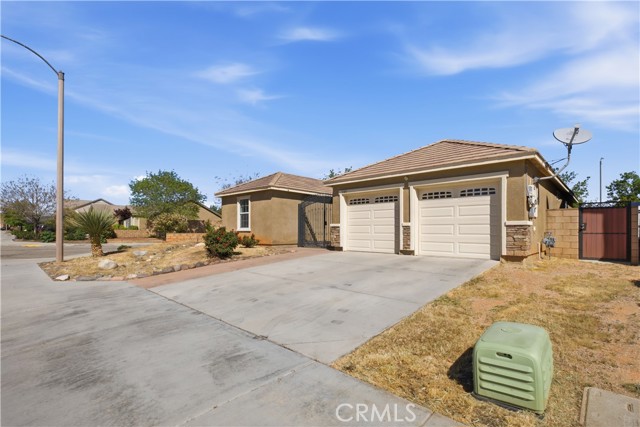 Detail Gallery Image 22 of 26 For 3103 Patti, Lancaster,  CA 93535 - 4 Beds | 2 Baths