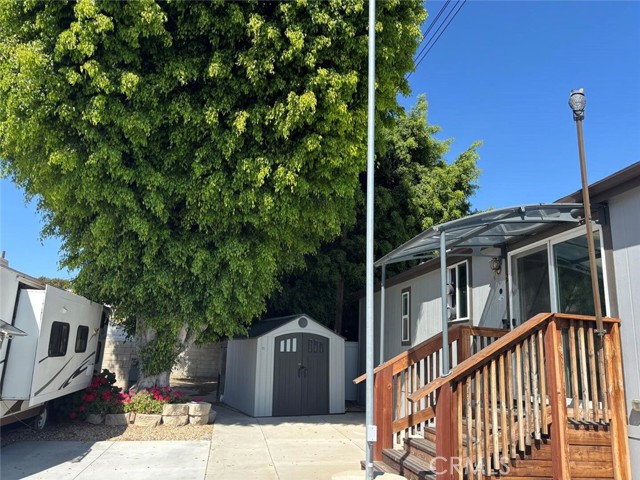 Detail Gallery Image 5 of 42 For 16540 Whittier Bld #2,  Whittier,  CA 90603 - 1 Beds | 2 Baths