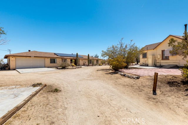 Detail Gallery Image 49 of 75 For 6425 Indian Cove Rd, Twentynine Palms,  CA 92277 - 4 Beds | 3 Baths