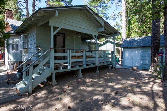 2359 Avian Way, Running Springs CA: https://media.crmls.org/medias/3d13f185-3b0a-4e27-991c-cb8a2a1757d4.jpg