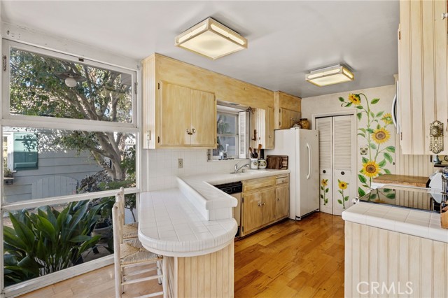 509 23rd Street, Manhattan Beach, California 90266, 3 Bedrooms Bedrooms, ,2 BathroomsBathrooms,Residential,Sold,23rd,SB22225764