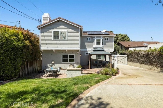 1324 19th Street, Manhattan Beach, California 90266, 4 Bedrooms Bedrooms, ,3 BathroomsBathrooms,Residential,Sold,19th Street,SB23074532