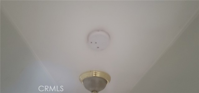 Detail Gallery Image 10 of 11 For 2912 W 30th, Los Angeles,  CA 90018 - 2 Beds | 2 Baths