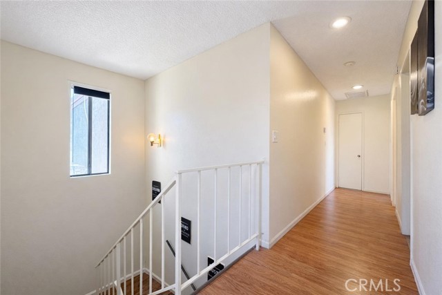 Detail Gallery Image 11 of 26 For 9053 Willis, Panorama City,  CA 91402 - 2 Beds | 2 Baths