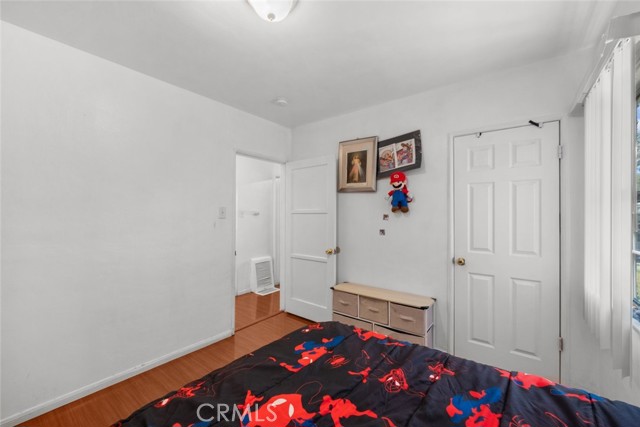 Detail Gallery Image 10 of 44 For 9625 Alexander Ave, South Gate,  CA 90280 - 3 Beds | 2 Baths