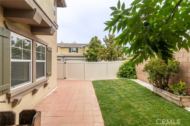 22326 Blue Lupine Circle, Grand Terrace CA: https://media.crmls.org/medias/3d154336-303b-49f0-8309-aa2f74f10e61.jpg