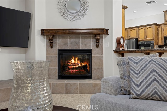 Detail Gallery Image 14 of 33 For 9905 Lightner Way, Bakersfield,  CA 93311 - 3 Beds | 2/1 Baths