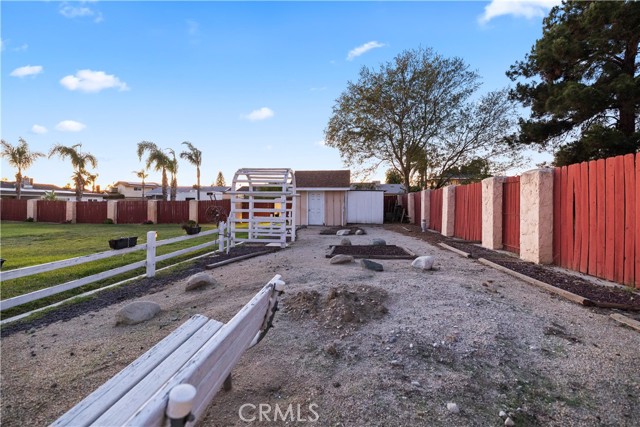 Detail Gallery Image 39 of 43 For 16464 Tullock, Fontana,  CA 92335 - 4 Beds | 2 Baths