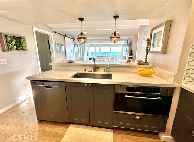 35091 Beach Road, Dana Point CA: https://media.crmls.org/medias/3d1697b9-4210-4bb8-82e9-b6174725c42a.jpg