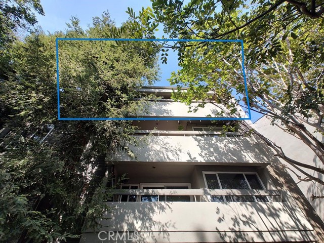 1888 Greenfield Avenue, Los Angeles CA: https://media.crmls.org/medias/3d17a8a9-307f-41e7-be64-927f89077257.jpg