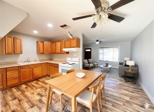 Detail Gallery Image 8 of 32 For 8654 Greenpoint Ave, Riverside,  CA 92503 - 3 Beds | 1 Baths