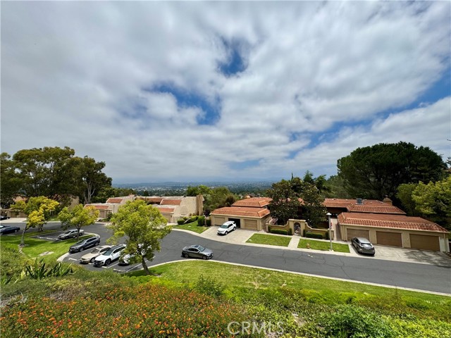 4026 Calle Sonora Este, Laguna Woods CA: https://media.crmls.org/medias/3d18cebd-cc85-4b28-a66f-1f33faad982c.jpg