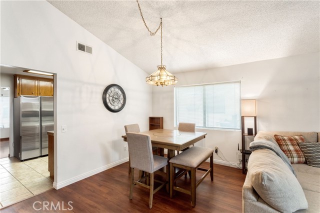 Detail Gallery Image 4 of 15 For 3093 Oradon, Hemet,  CA 92545 - 2 Beds | 2 Baths