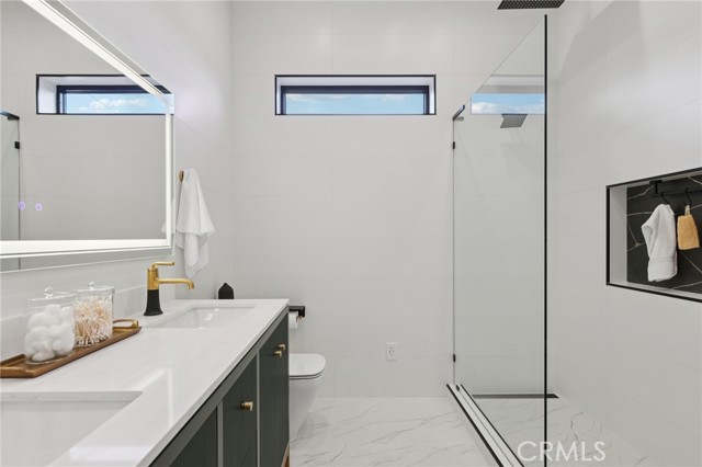 Image 37 of 69 For 5407 Via Del Valle