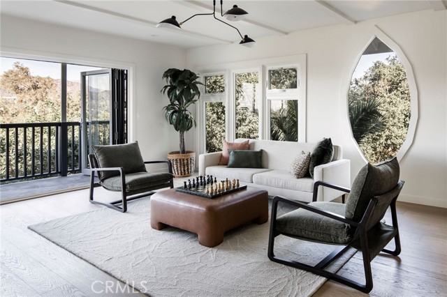 Detail Gallery Image 6 of 57 For 1321 Wildwood Dr, Los Angeles,  CA 90041 - 3 Beds | 2 Baths