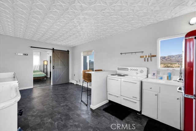 Detail Gallery Image 10 of 52 For 84753 Eddie Albert, Twentynine Palms,  CA 92277 - 1 Beds | 1 Baths