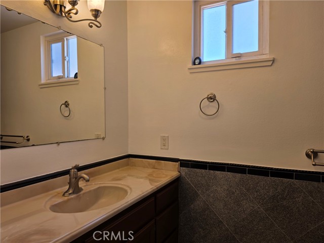 10626 Braeswood Way, Stanton CA: https://media.crmls.org/medias/3d1d1a85-19d2-42ca-96c8-57adf01b77ea.jpg