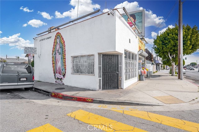 4601 E Olympic Boulevard, East Los Angeles, California 90022, ,Commercial Sale,For Sale,4601 E Olympic Boulevard,CRPW23019001