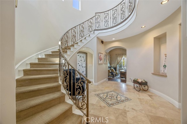 Detail Gallery Image 9 of 62 For 21120 Placerita Canyon Rd, Newhall,  CA 91321 - 5 Beds | 6 Baths