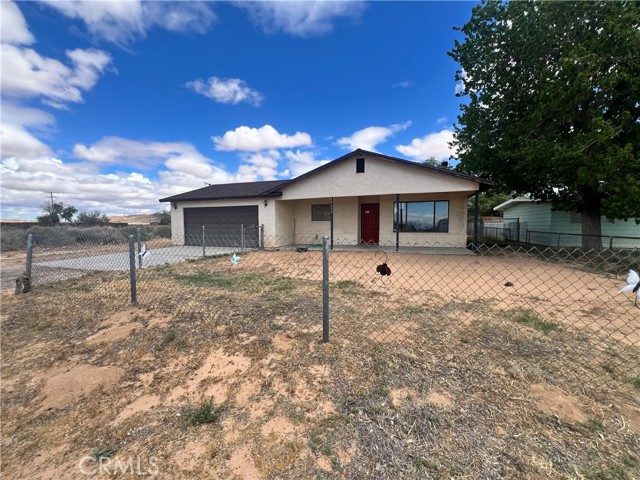 Detail Gallery Image 2 of 18 For 13632 Fran St, Edwards,  CA 93523 - 3 Beds | 2 Baths