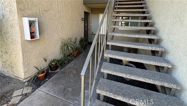 Detail Gallery Image 11 of 15 For 2330 S Diamond Bar Bld #D,  Diamond Bar,  CA 91765 - 2 Beds | 2 Baths